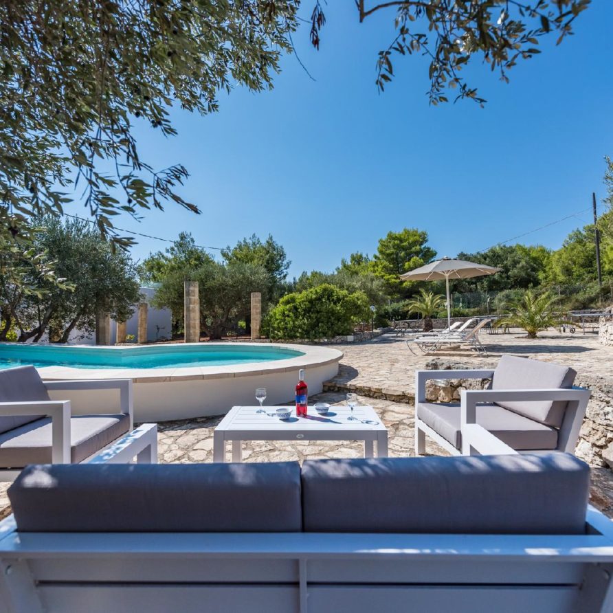 Ferienhaus mit Pool apulien